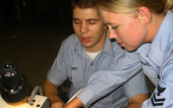 Navy Reserve Intermediate Activity program saves time, money and manpower