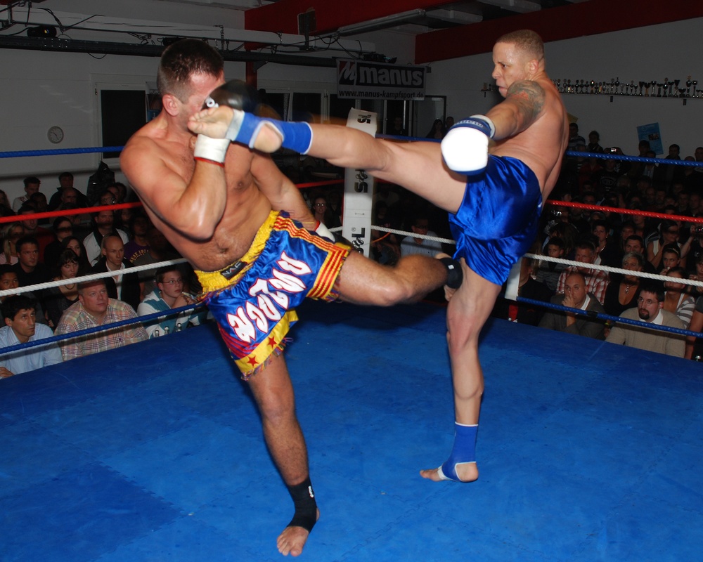  Spall Pro US MMA, Kickboxing, Muay Thai Boxing
