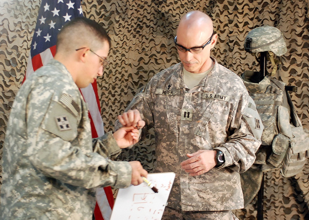 Multi-National Division - Baghdad chaplain gives words of encouragement to Soldiers: 'God Bless You'