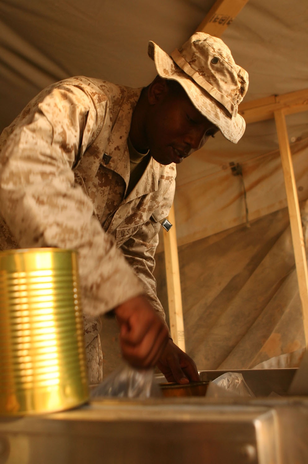 Field Mess Marines Keep Morale High