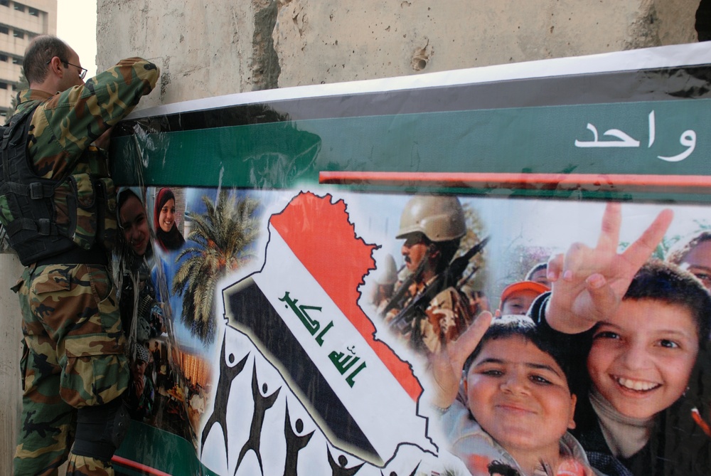Armies deliver message of a unified Iraq to Mosul