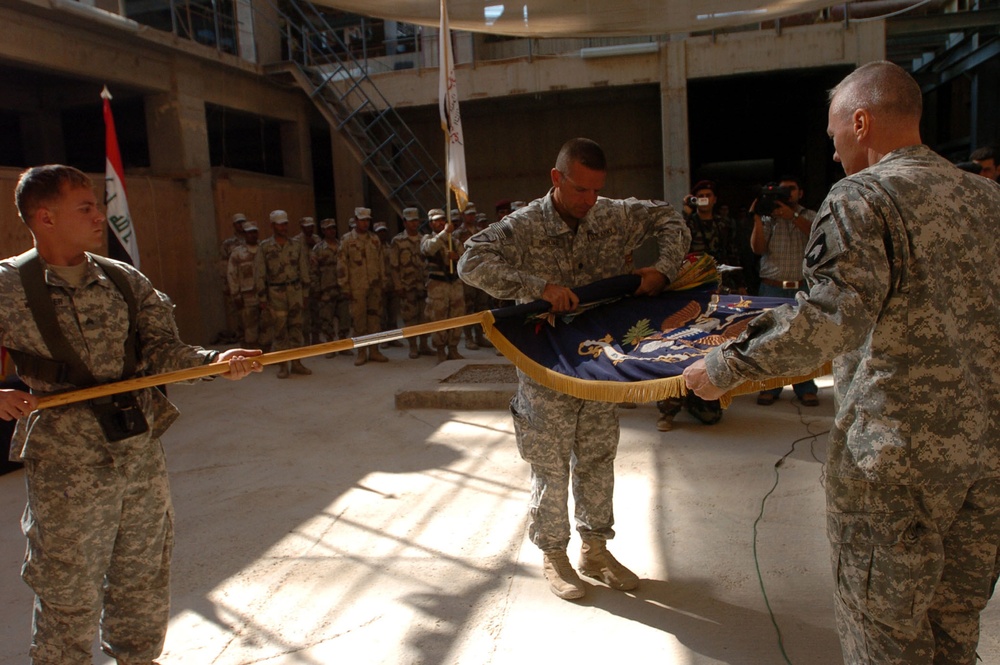 Iraqi Army Takes Over Combat Outpost Dragon