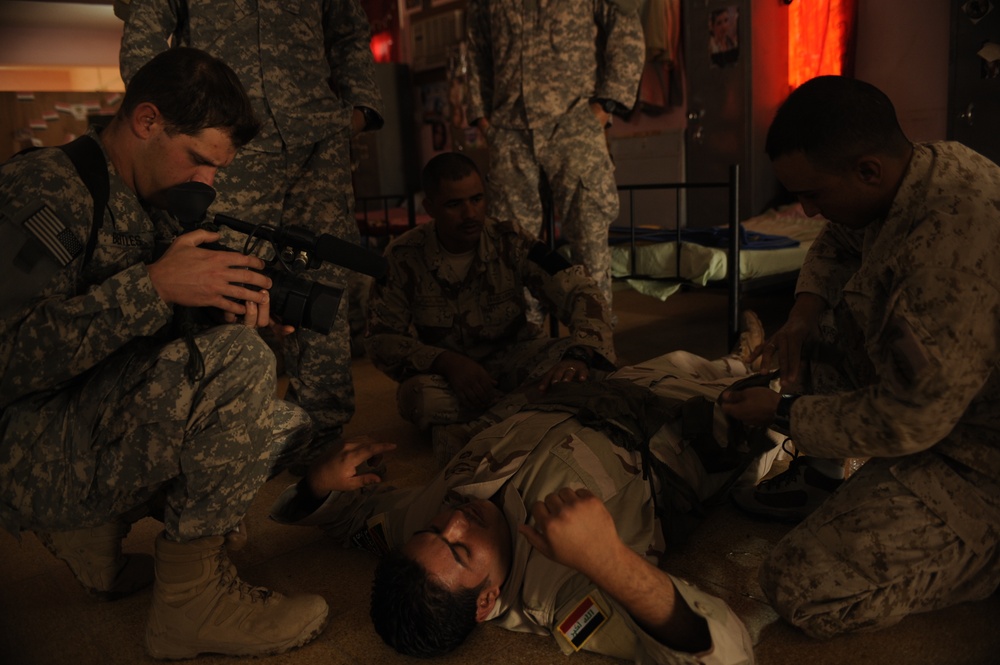 Iraqi Army First Aid Class