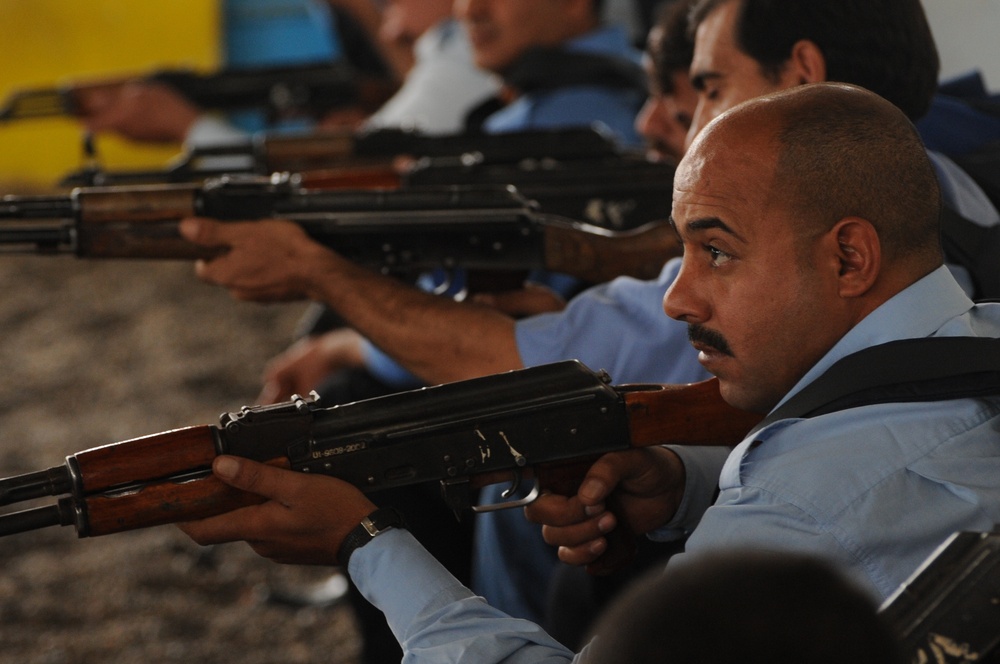 Iraqi Police Leadership Course