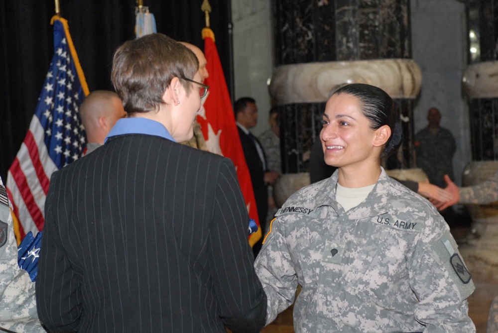 Service members become U.S. citizens on Election Day