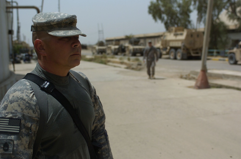 Former Marine Finds Fulfillment in Army Career