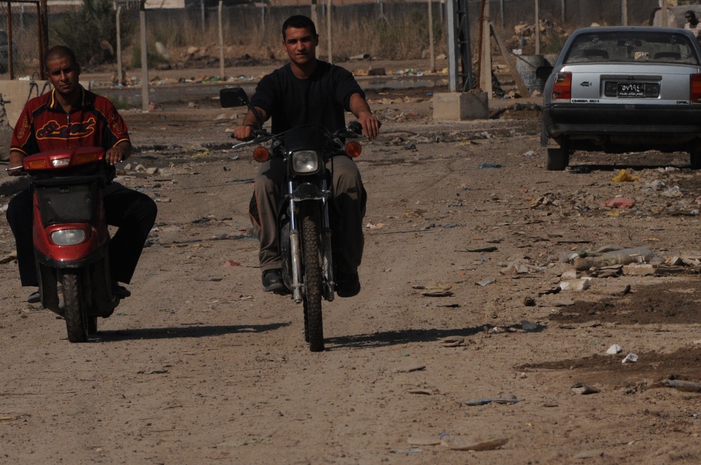 Meet the Locals in Eastern Baghdad