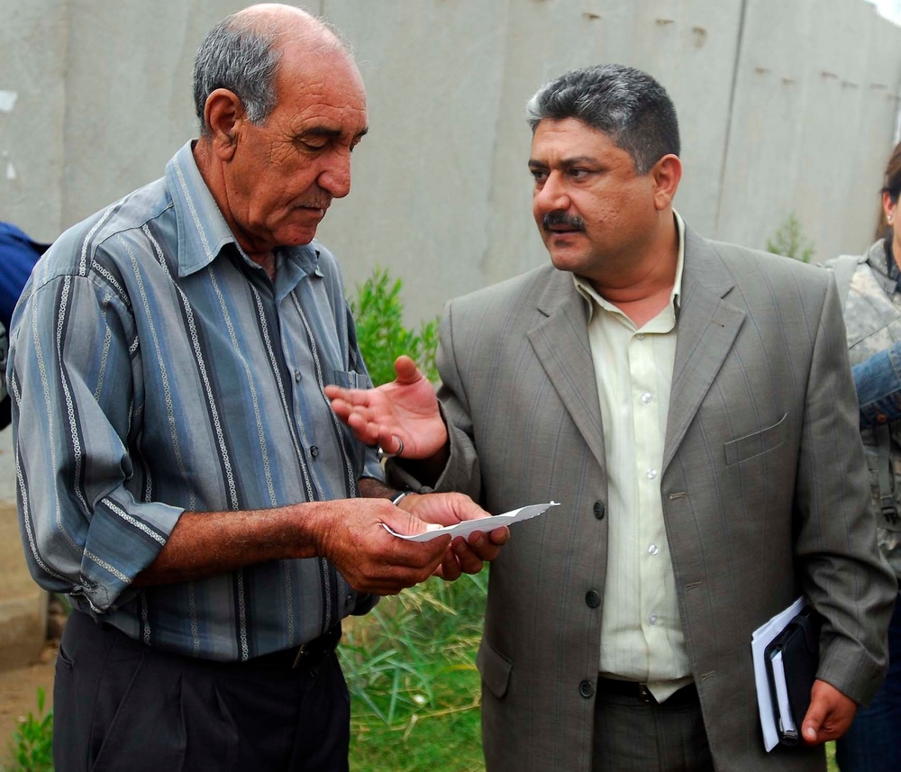 Mada'in Qada leaders meet to discuss agriculture and water issues