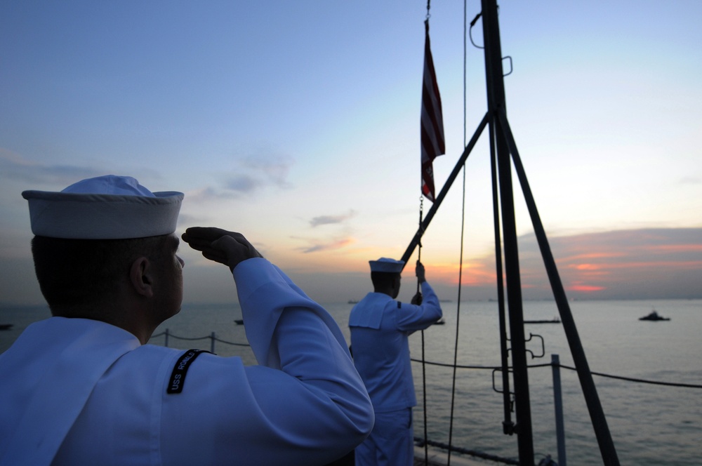 Sunset salute in Singapore