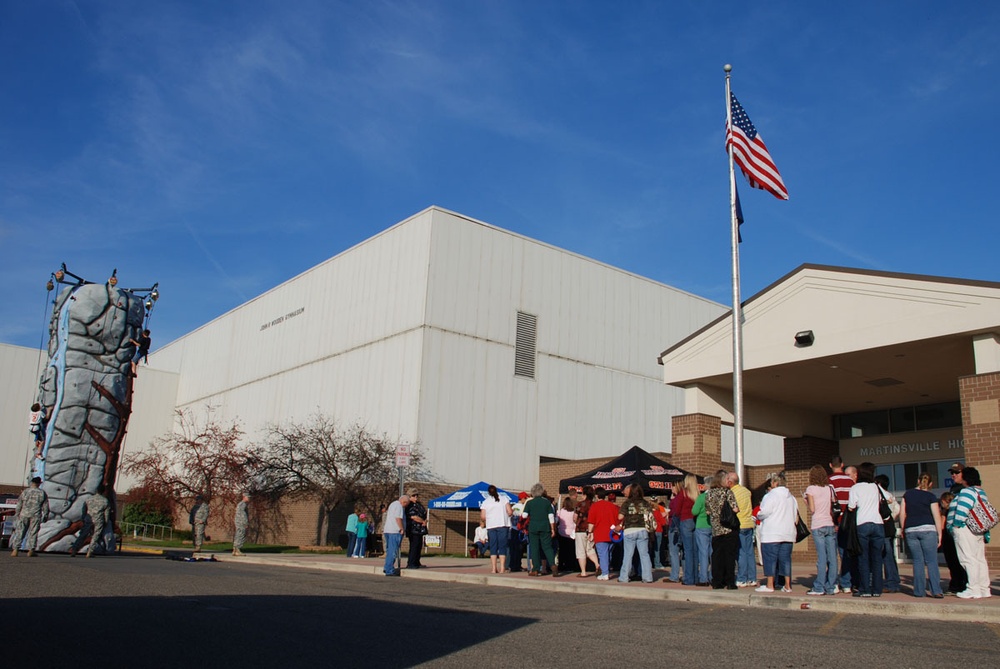 Indiana Guard, country artists help Morgan County