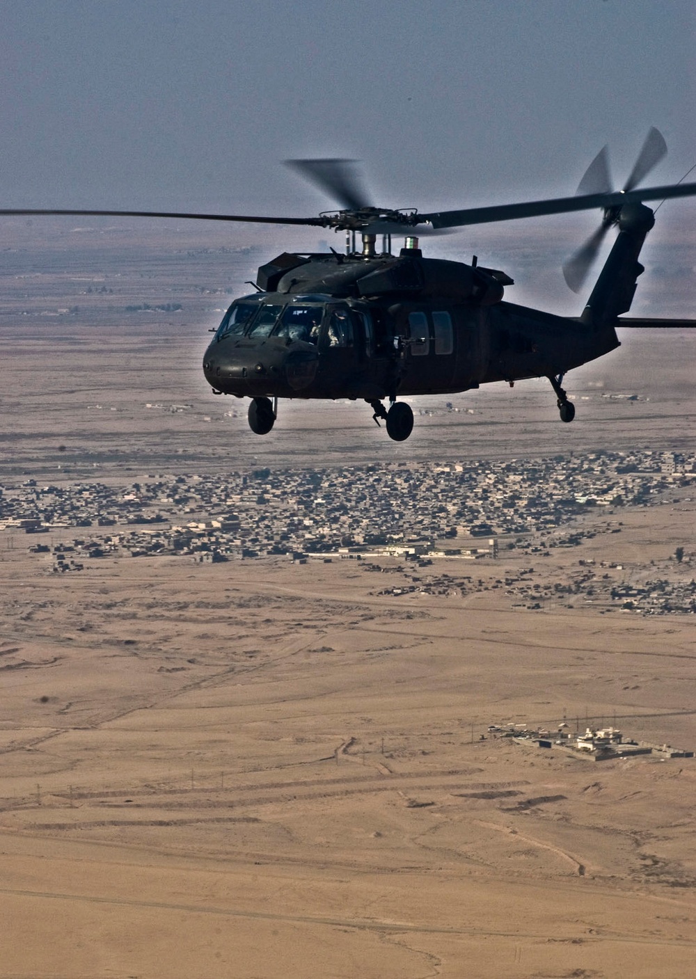 Flying with Combat Aviation Brigade, 4th Infantry Division