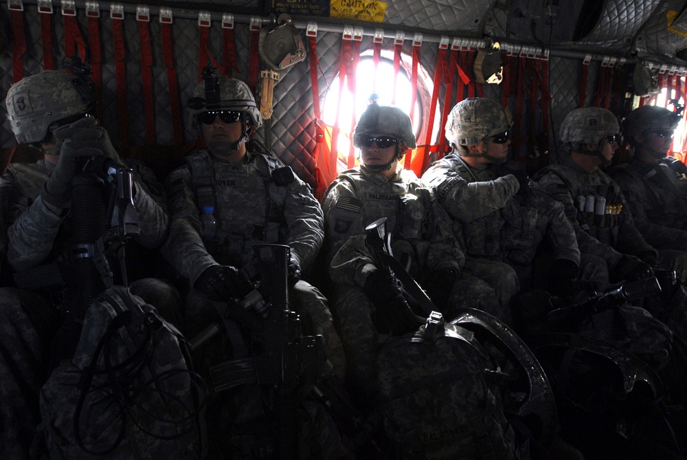 101st Soldiers conduct air assault in eastern Afghanistan