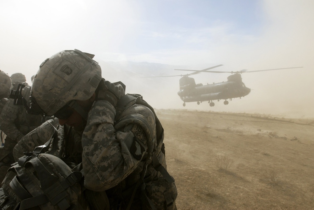 101st Soldiers conduct air assault in eastern Afghanistan