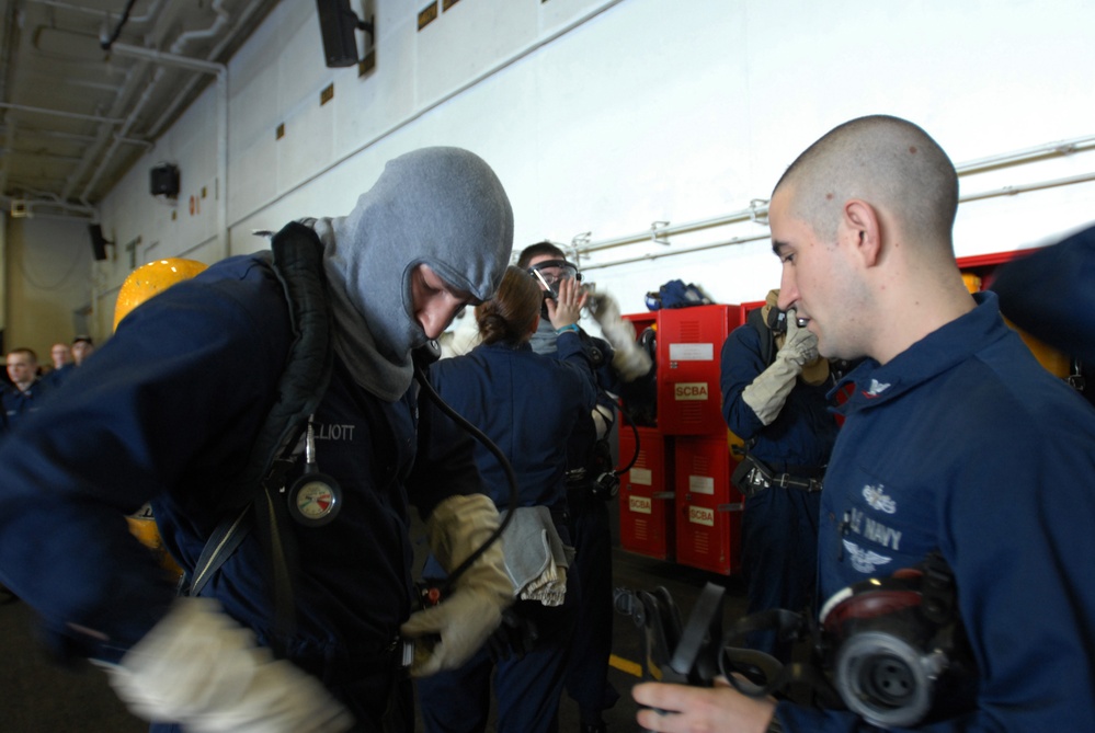 Nuclear power mobile training team drill aboard USS Ronald Reagan