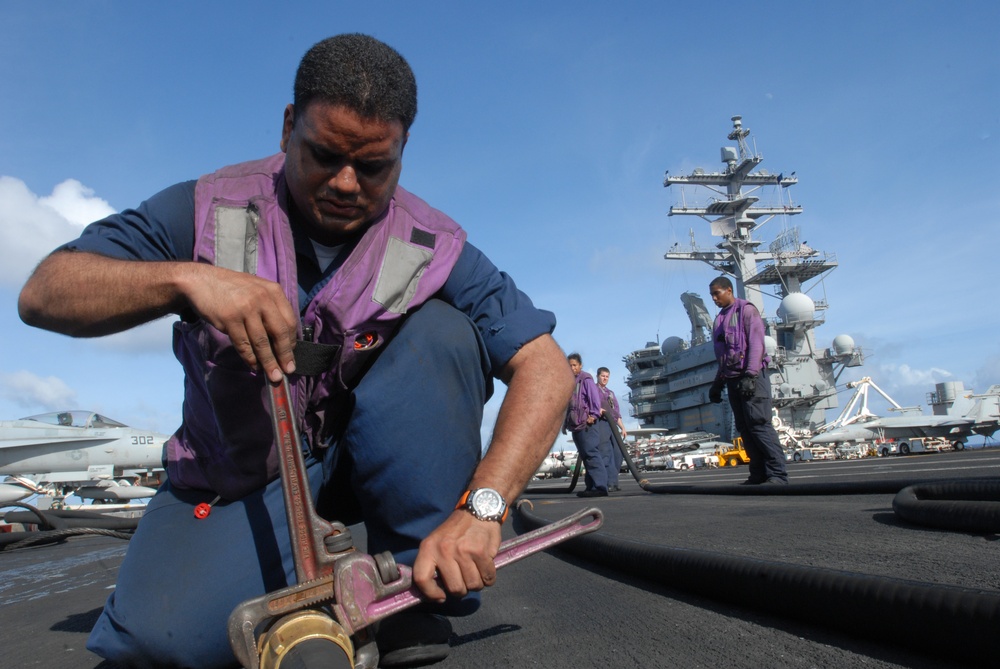 Routine maintenance aboard USS Ronald Reagan