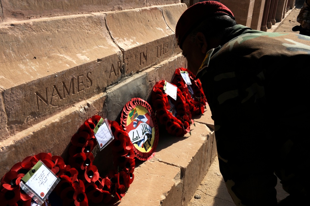 Iraqi army honors fallen soldiers at Commonwealth War Memorial