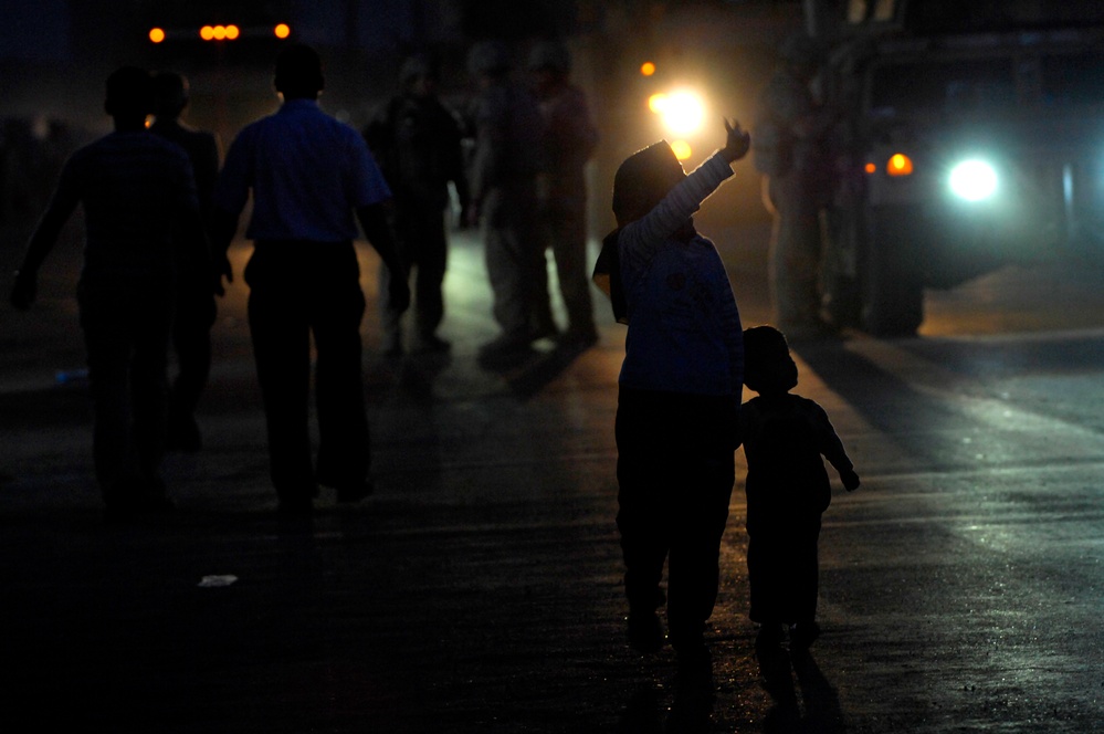 USAF Walking patrol in Al Bayaa