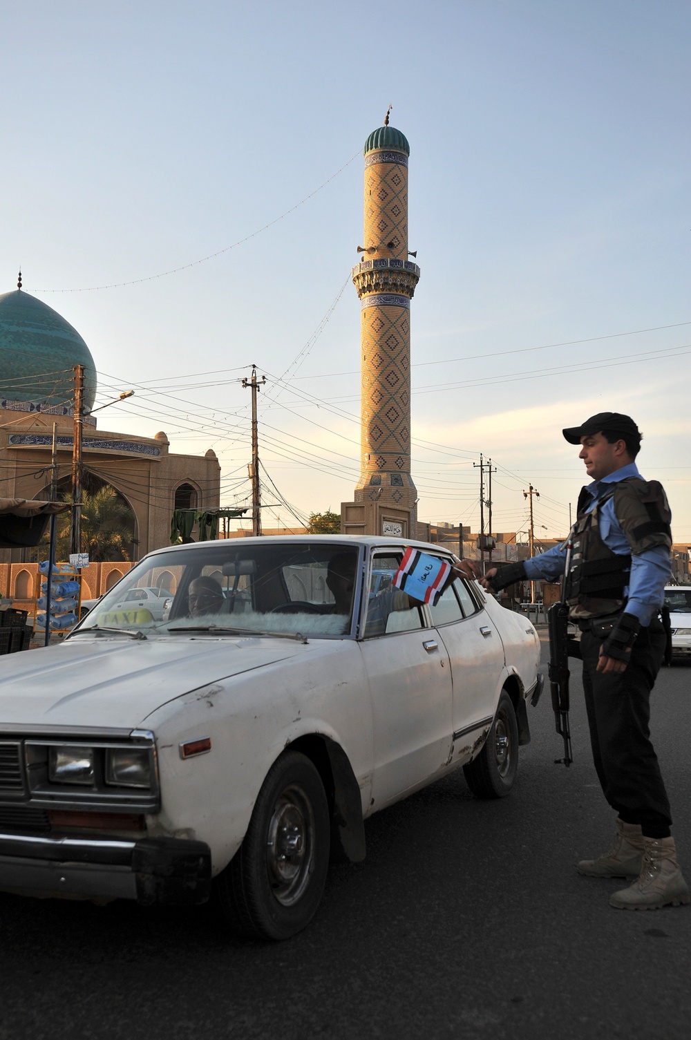 USAF Walking patrol in Al Bayaa