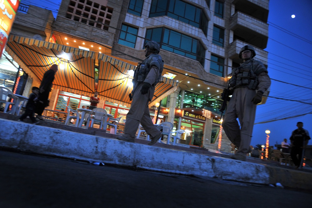 USAF Walking patrol in Al Bayaa