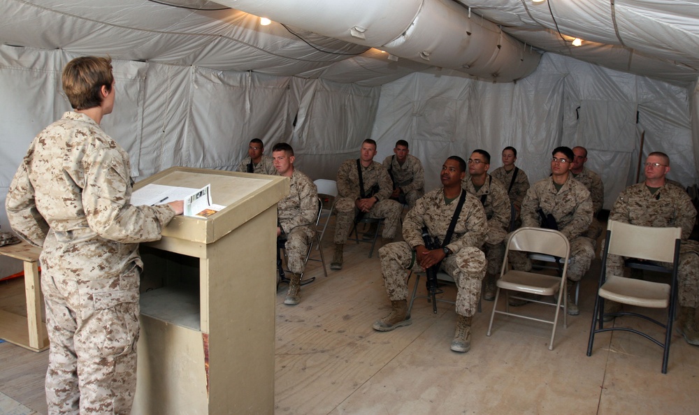 Combat Logistics Battalion 3 Keeps Faith With First Religious Service of Deployment