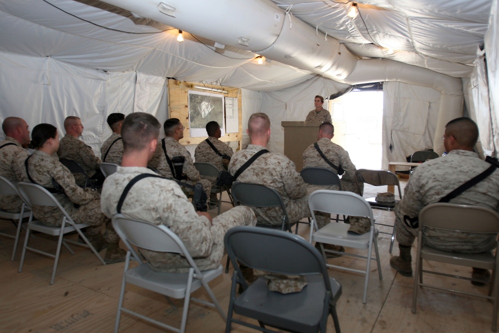 Combat Logistics Battalion 3 Keeps Faith With First Religious Service of Deployment