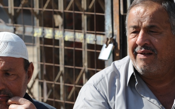 Iraqis celebrate new micro-power generator