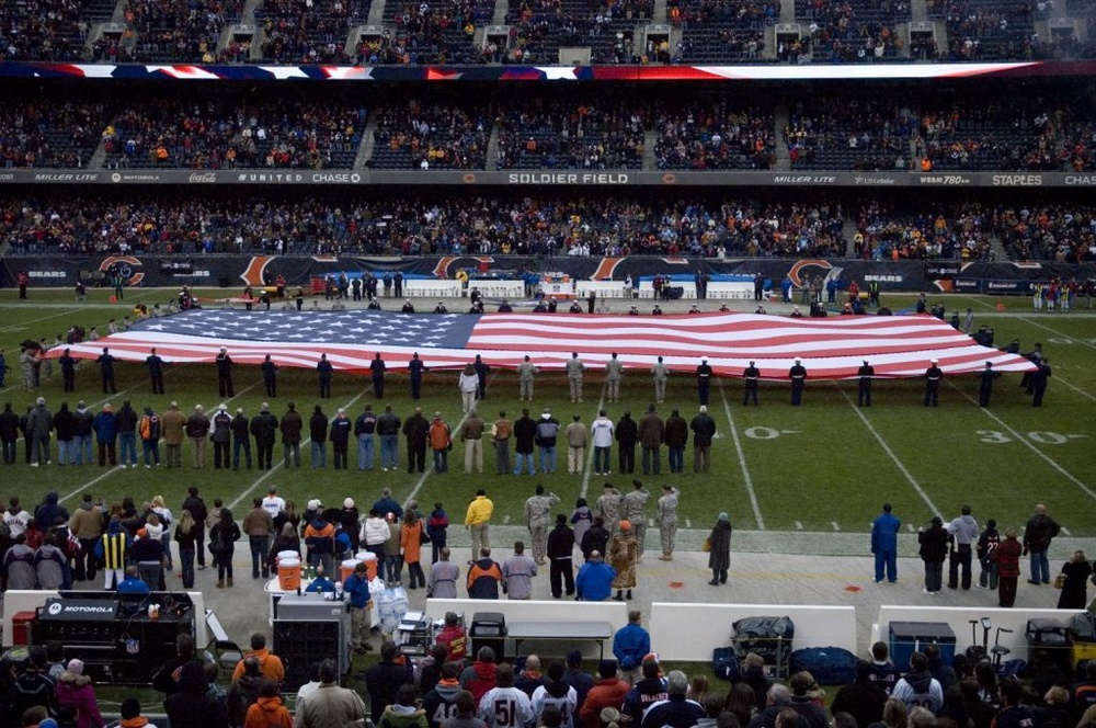 Soldiers and Other Service Members Recognized at the Chicago Bears Veterans Day Game