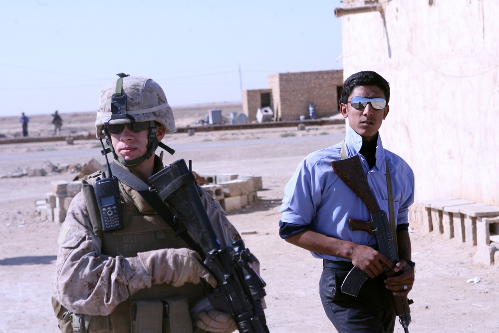 Marines, Iraqi Police build lasting relationship