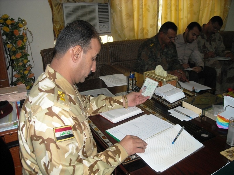 Sons of Iraq in northwest Baghdad receive first payment