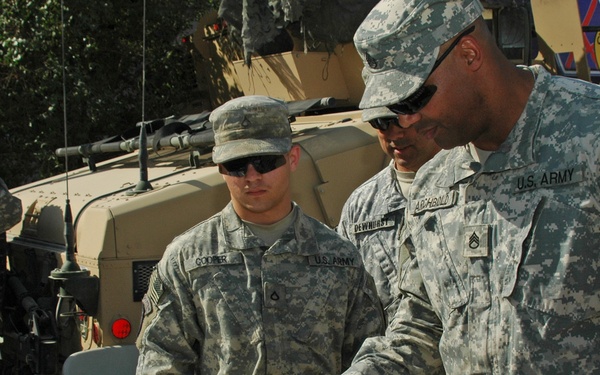 Patriot Soldiers honor Veterans Day remembrance with mass re-enlistment