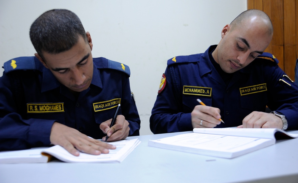 Iraqi Air Force Cadets Learn English