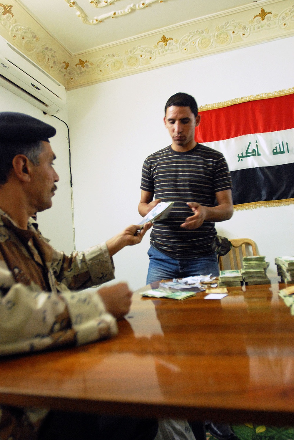 'Copperhead' Soldiers increase area of responsibility as 'surge' forces redeploy - Multi-National Division - Baghdad Soldiers leave Combat Outpost to Iraqi security forces, move to Joint Security Station