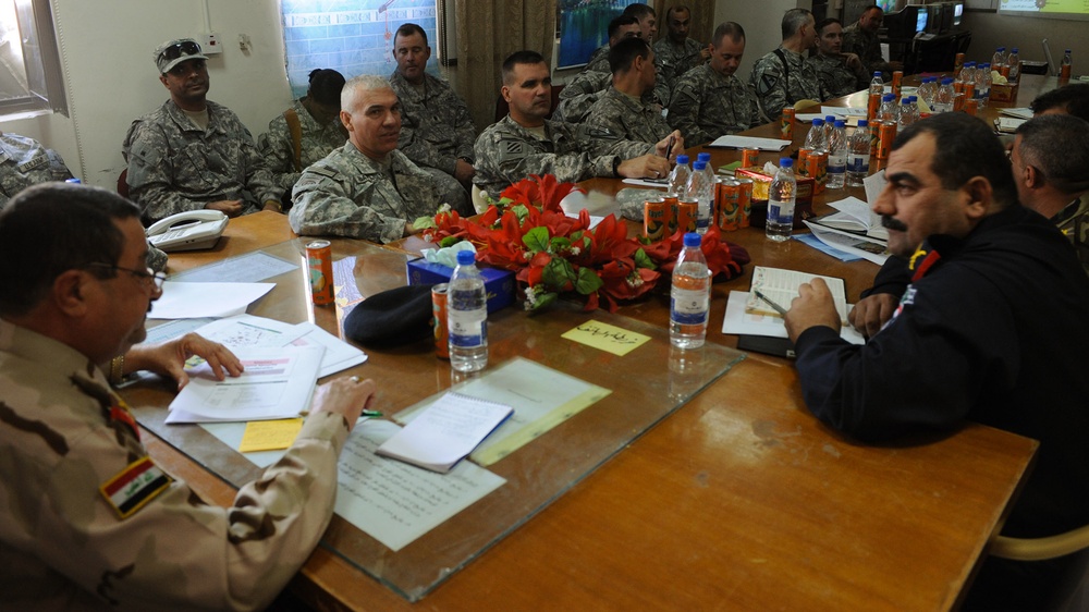 Iraqi security forces, Long Knives hold border security conference