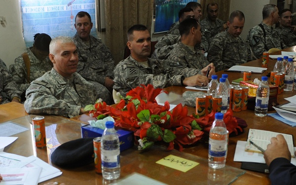 Iraqi security forces, Long Knives hold border security conference