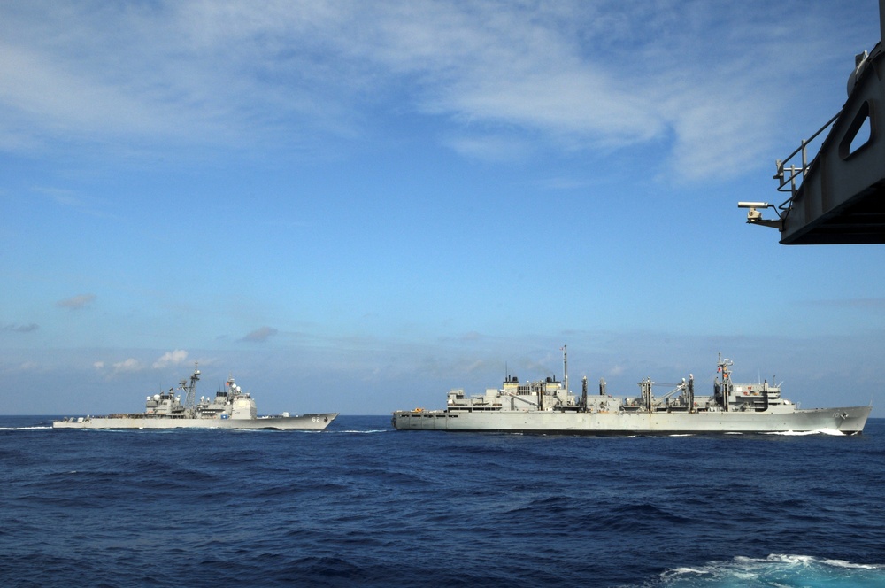 Vertical replenishment aboard USS Ronald Reagan