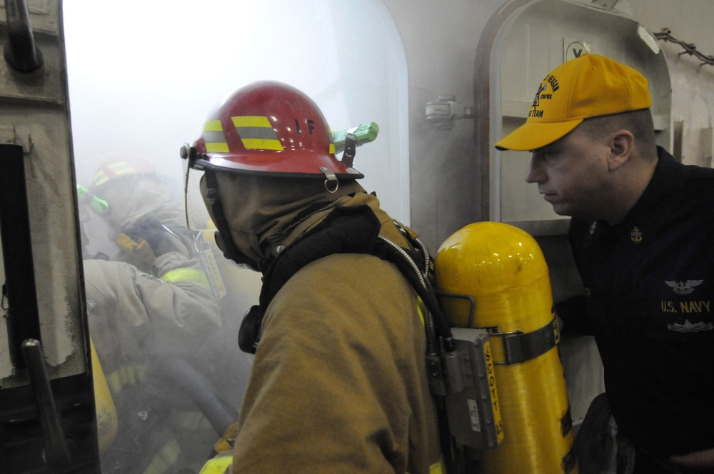 Dvids - Images - General Quarters Drill Aboard Uss Ronald Reagan [image 