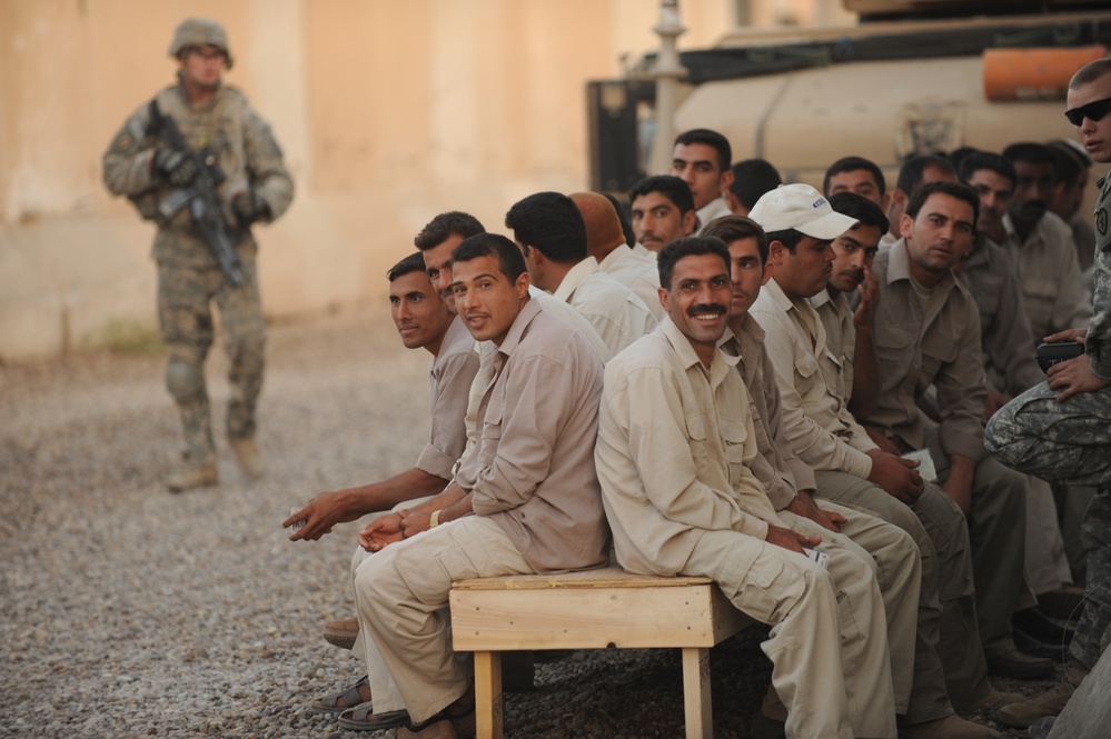 Sons of Iraq payday