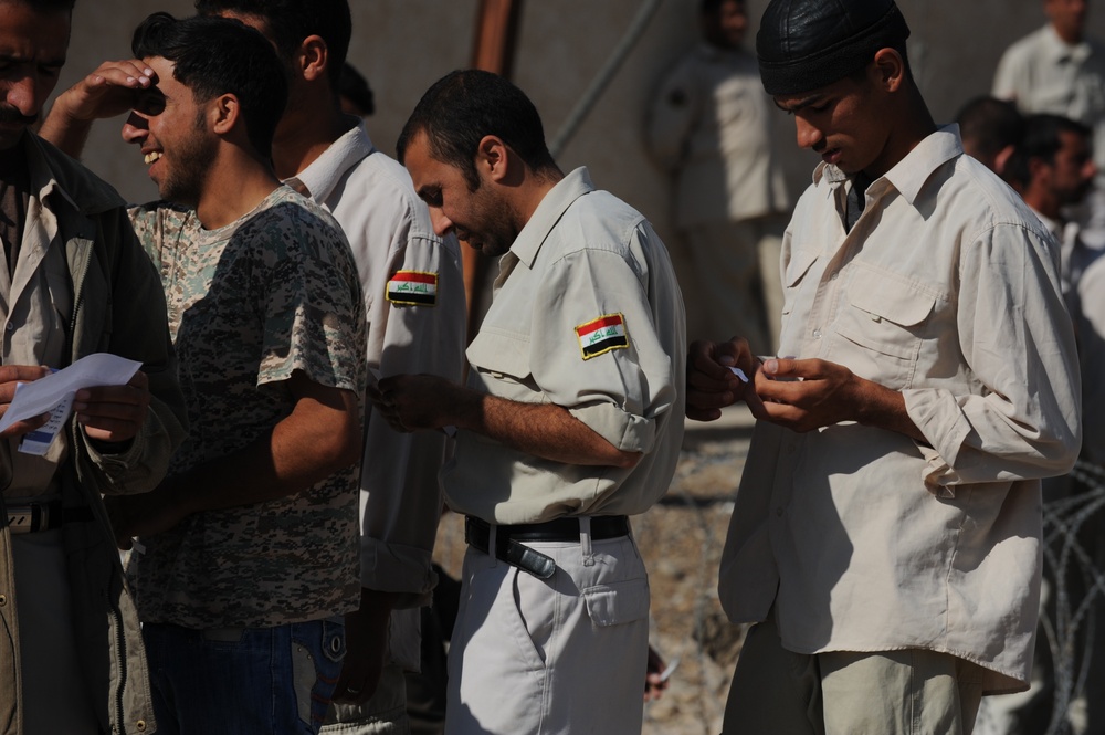 Sons of Iraq payday