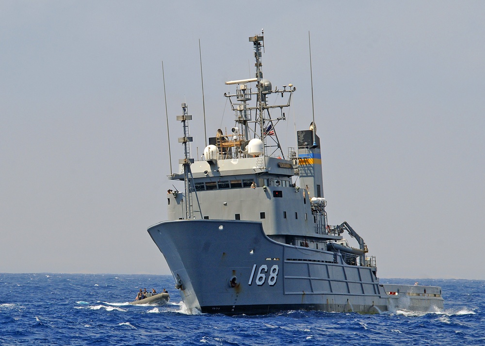 USS Vella Gulf personal transfer