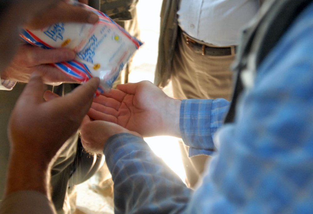 Raider Embedded Provincial Reconstruction Team builds upon Rashid District's economic capacity to foster Iraqi business