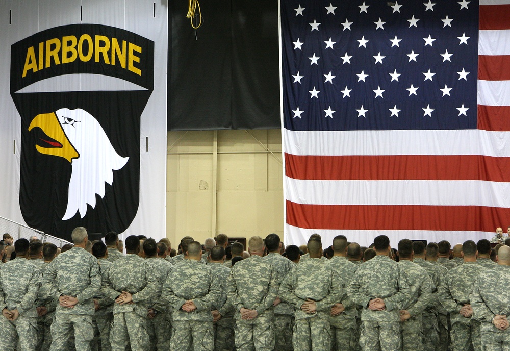 'Screaming Eagle' Soldiers return home