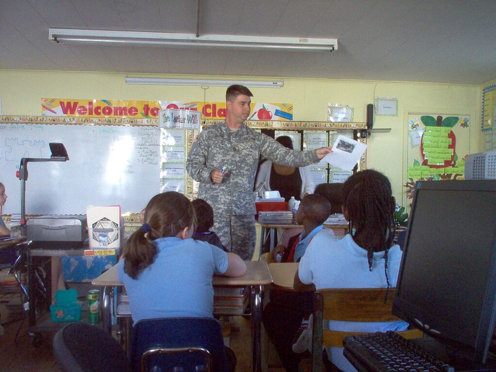 Soldiers invited to Career Day at Marksville Elementary