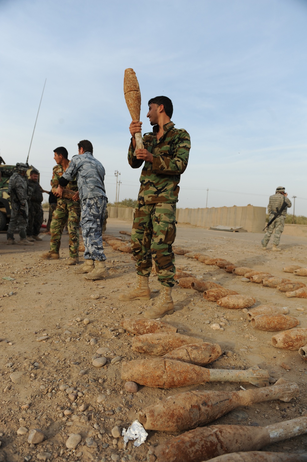 Iraqi Police Find Mortars