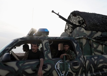 Iraqi Police Find Mortars