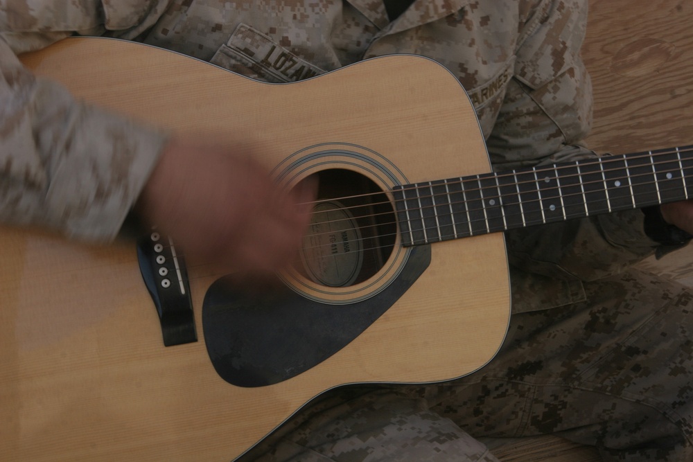 Love for country music keeps Marine in spotlight Love for country music keeps Marine in spotlight