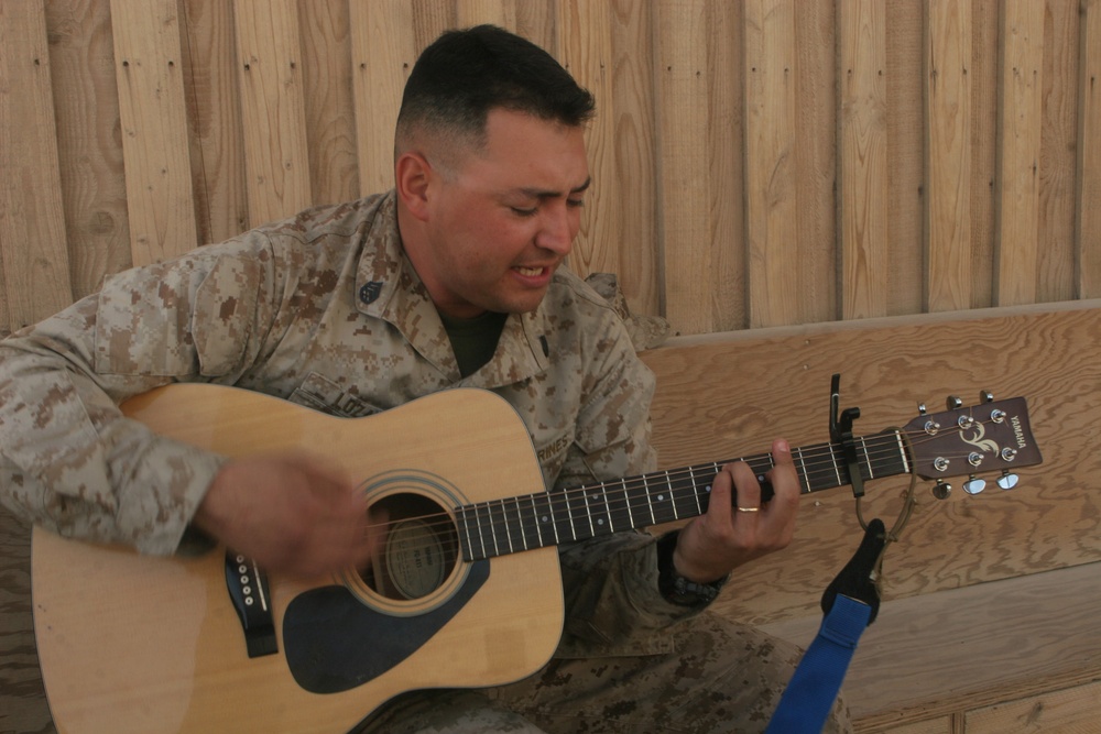 Love for country music keeps Marine in spotlight Love for country music keeps Marine in spotlight