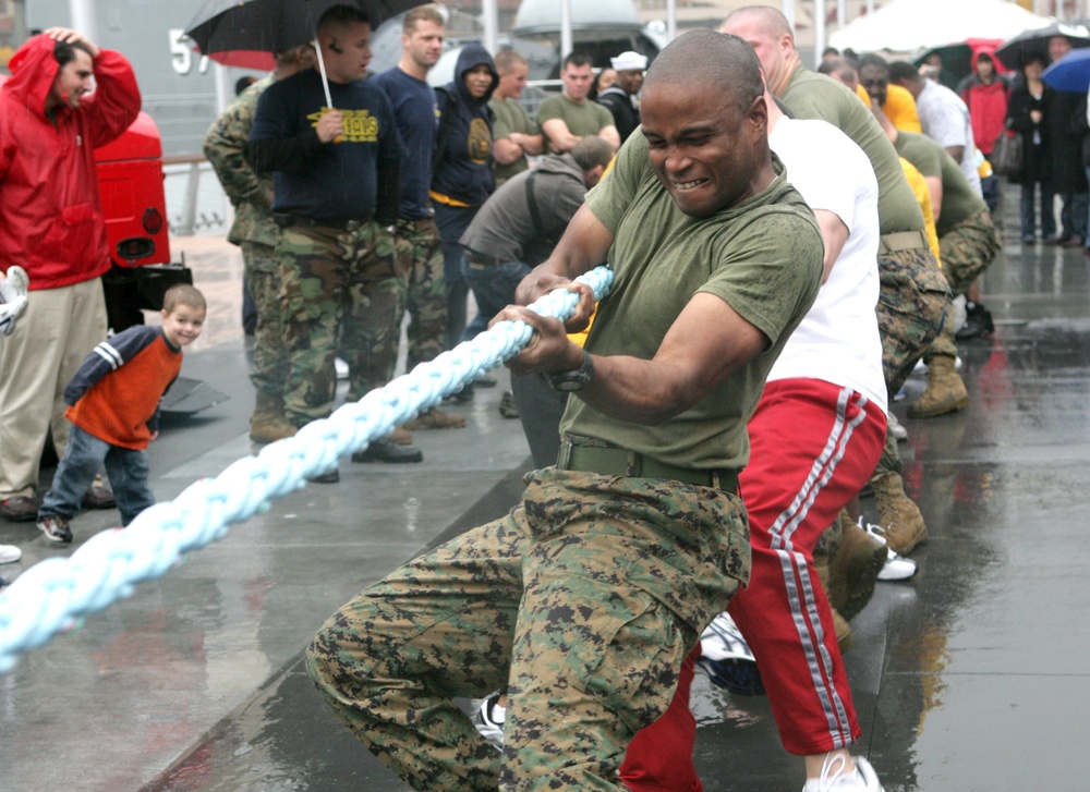 22nd Marine Expeditionary Unit, USS Bataan Tug-o-war With New York Fire Department