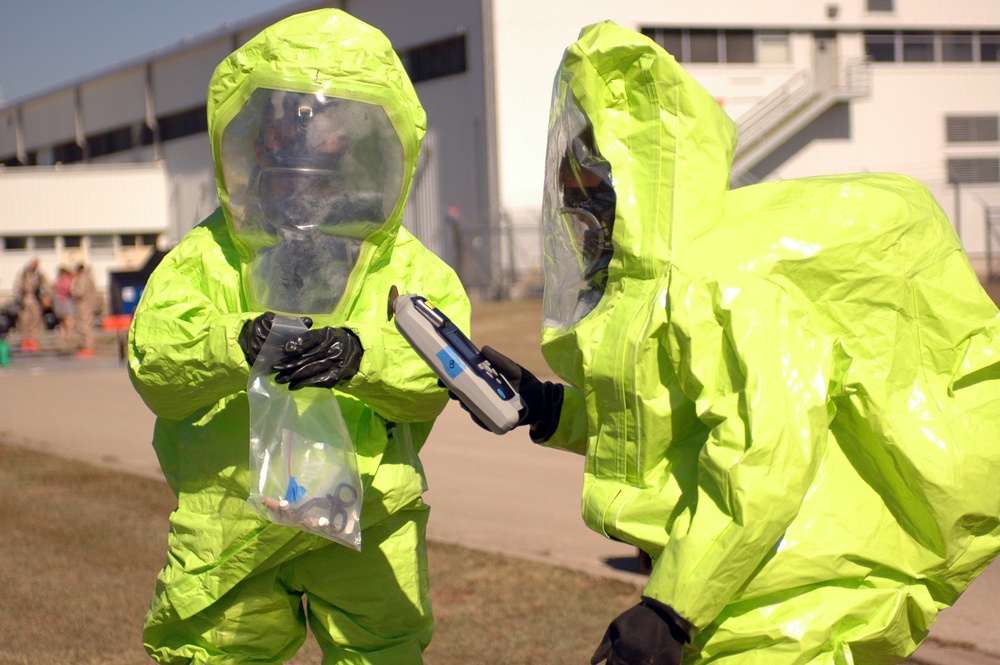 Chem. Soldiers suit up: New Chemical, Biological equipment introduced to Fort Hood Soldiers