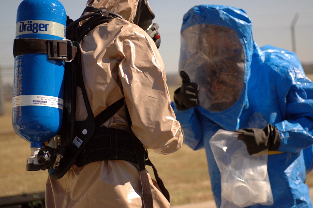 Chem. Soldiers suit up: New Chemical, Biological equipment introduced to Fort Hood Soldiers