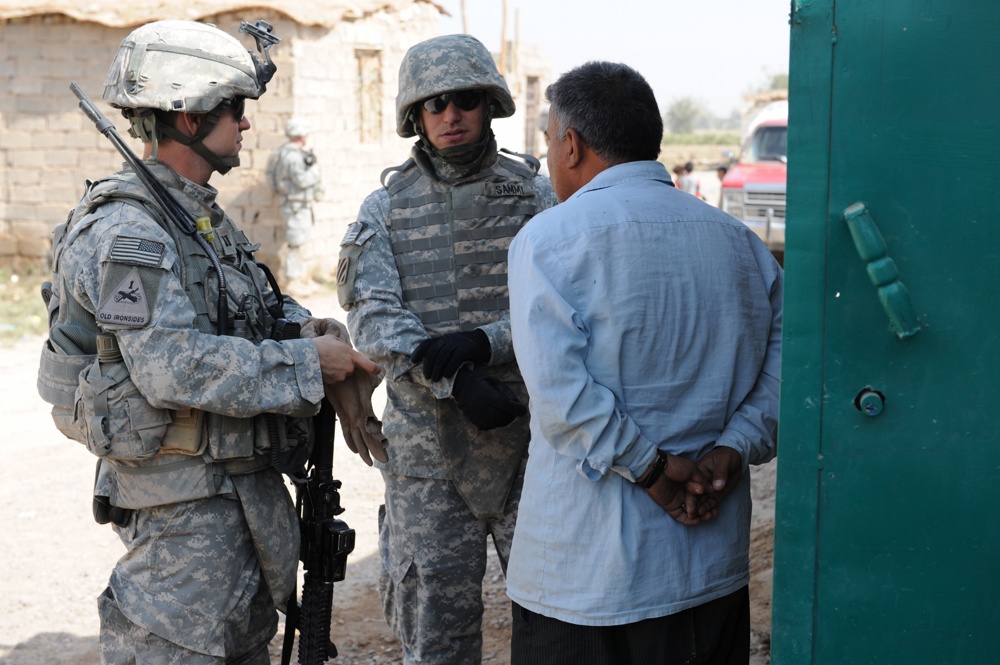 Patrol in Jabr Al Ansari